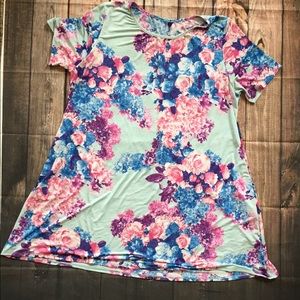 Beautiful flowing dress size 2xl